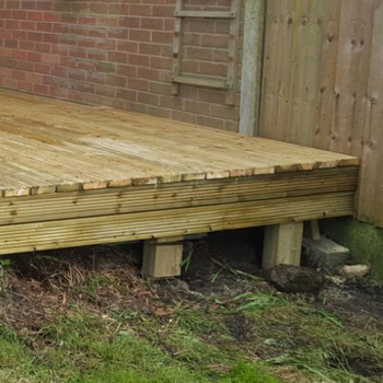 Rear Decking Replacement in Glossop by Bamco Construction
